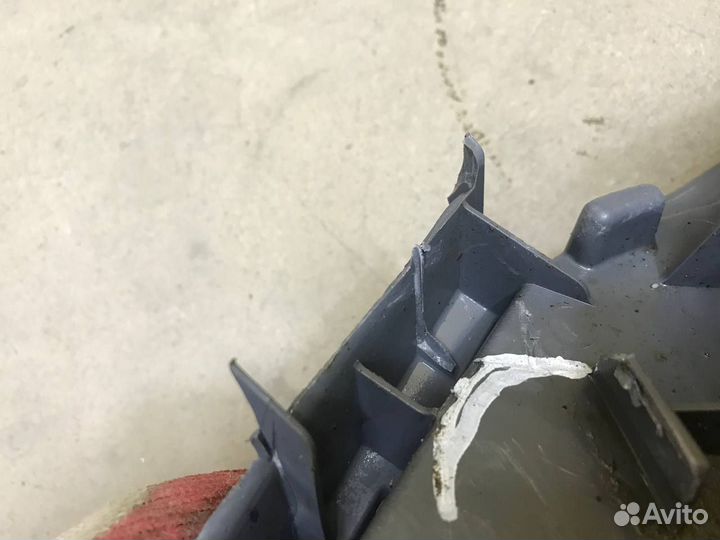 Фонарь противотуманный задний левый Toyota RAV 4