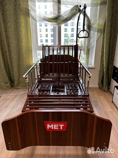 Электрическая кровать медицинская