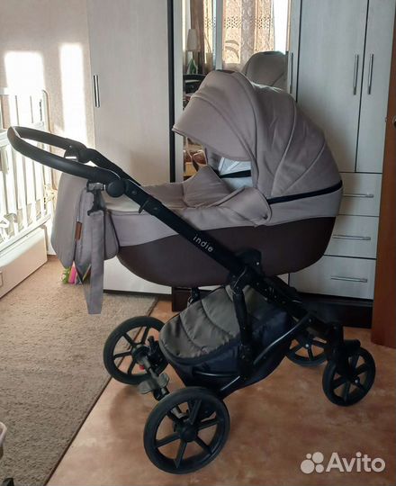Коляска 2 в 1 Peppy Indie