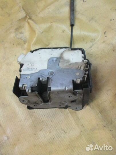 Замок двери передней правой Range Rover III (LM)