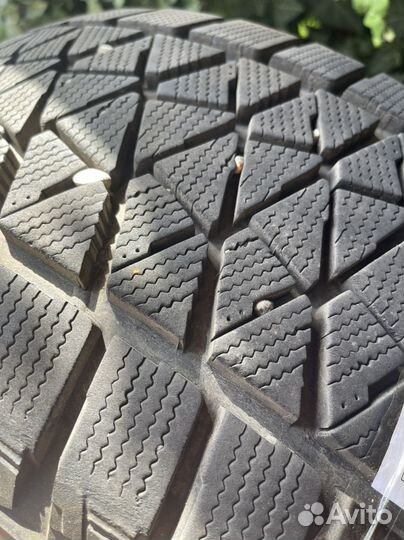 Bridgestone Blizzak DM-V3 285/50 R20