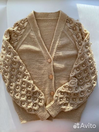 Вязаный кардиган ручной работы
