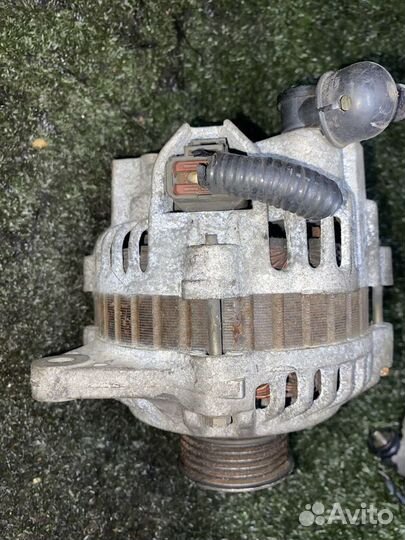 Генератор EJ25D Subaru Legacy BD 23700AA202