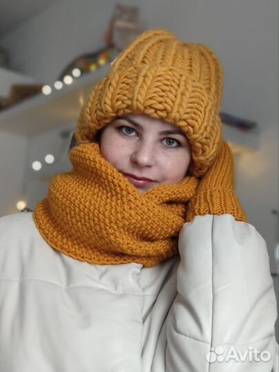 Шапка, снуд и варежки из перуанской шерсти