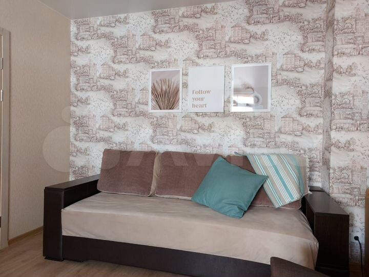 1-к. квартира, 42 м², 1/4 эт.