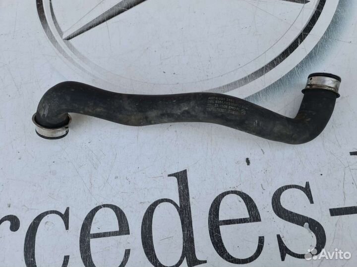 Патрубок радиатора Mercedes W212/W204