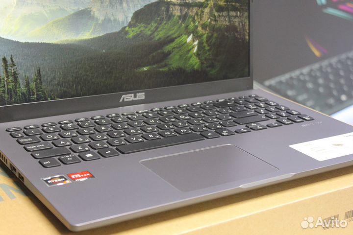 Ноутбук asus Ryzen 3 3250U на SSD Nvme M.2 256 GB