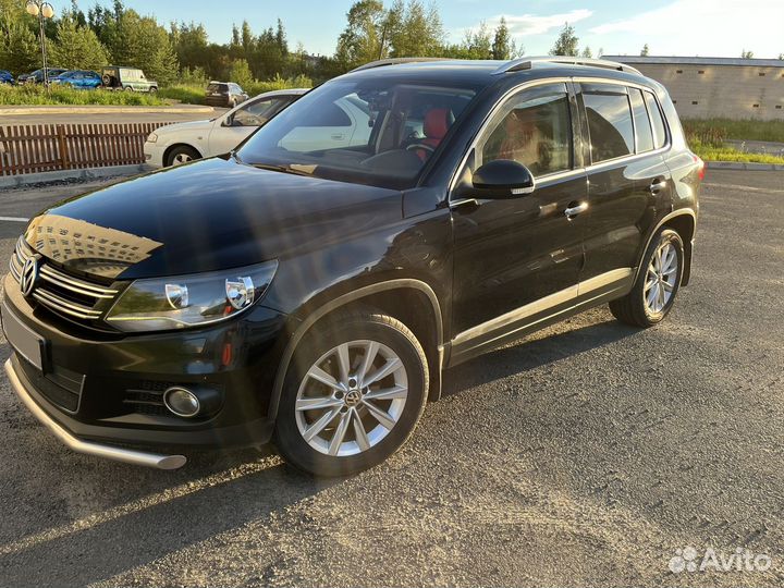 Volkswagen Tiguan 2.0 AT, 2012, 187 850 км