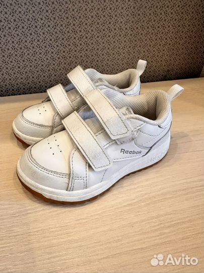 Кроссовки для девочки 26 размер