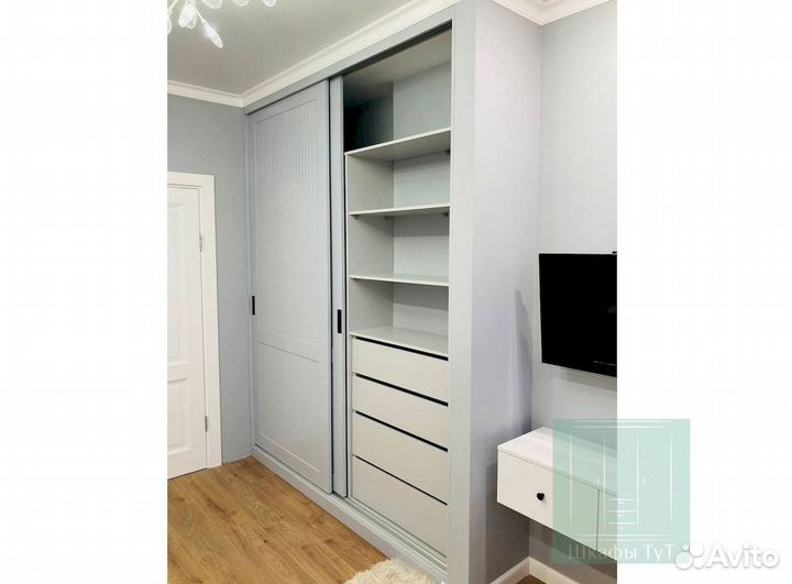 Стенка в гостиную