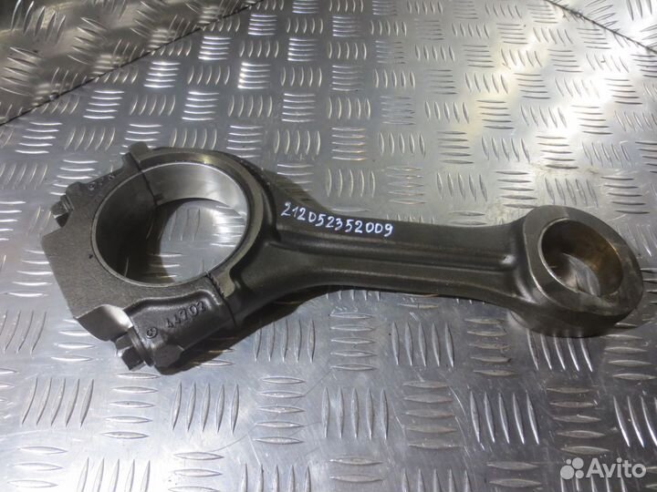 Шатун Mercedes-Benz A4570300120