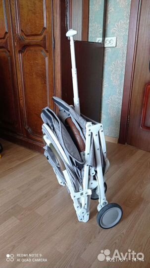 Прогулочная коляска бу