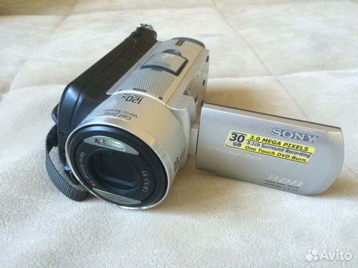 Видеокамера Sony DCR-SR100E Digital Handycam Video