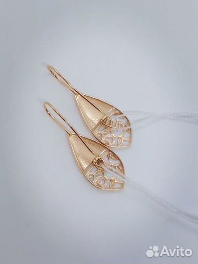 Золотые серьги