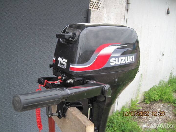 Лодочный мотор suzuki DT 15