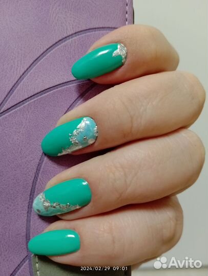 Нужна модель на маникюр