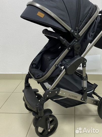 Коляска 2 в 1 LuxMom 555