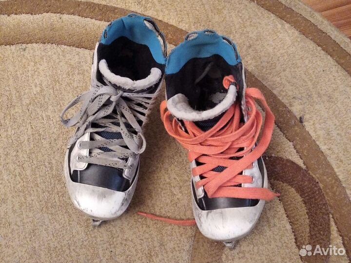 Вратарская хоккейная форма