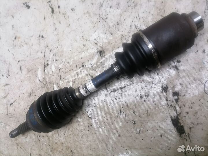 Привод передний правый Nissan Murano Z50