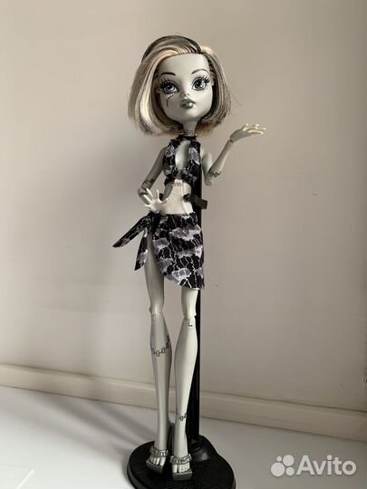 Кукла Монстер хай