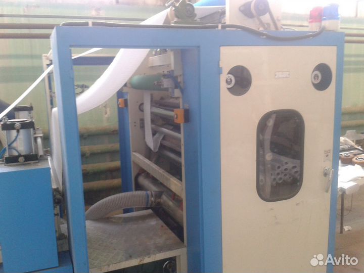 Станок для производства салфеток V-сложения