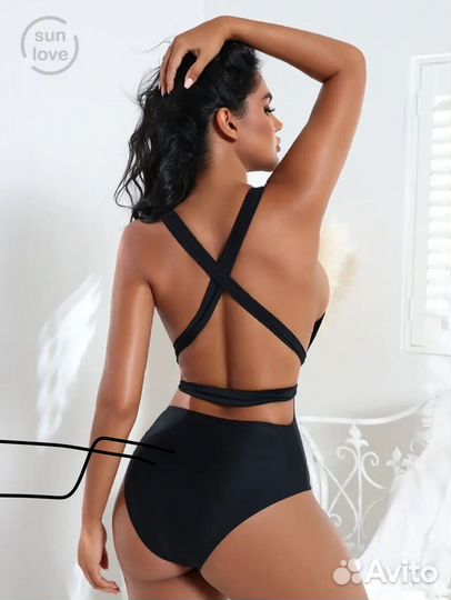 Купальник женский слитный черный 42 44 новый