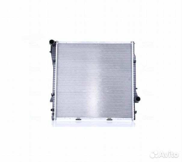 Радиатор охлаждения x5 e53