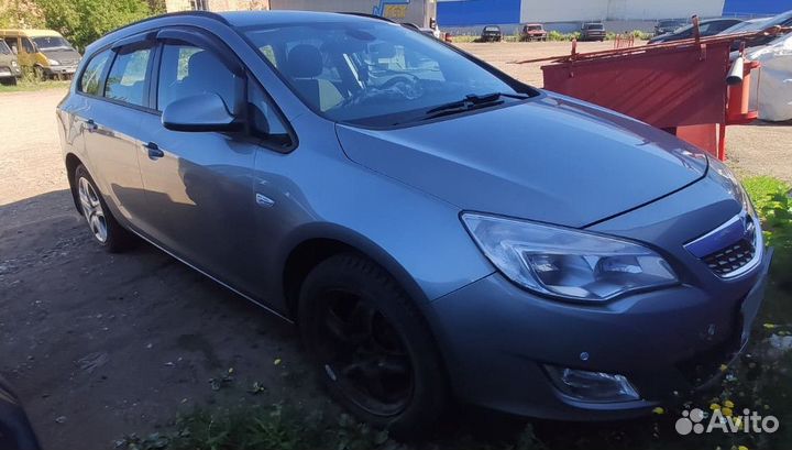 Opel Astra 1.4 AT, 2011, 88 000 км