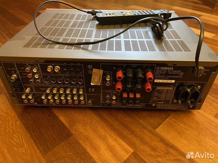 Ресивер Yamaha RX-v596rds