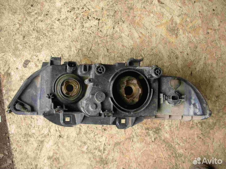 Фара правая BMW 5-серия E39 1995–2003