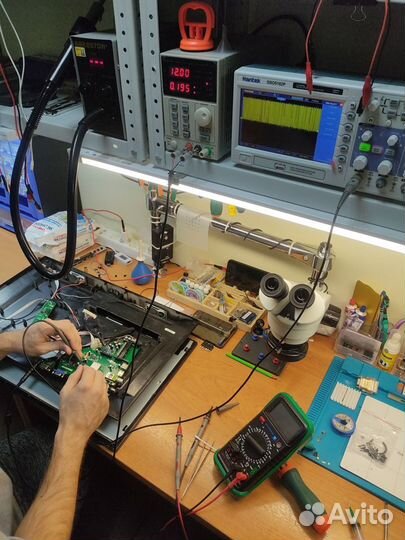 Профессиональный ремонт смартфонов Android Apple