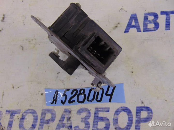 Моторчик заслонки печки для Kia Spectra 2001-2011г