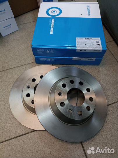 Диск тормозной задний Volkswagen Golf 6