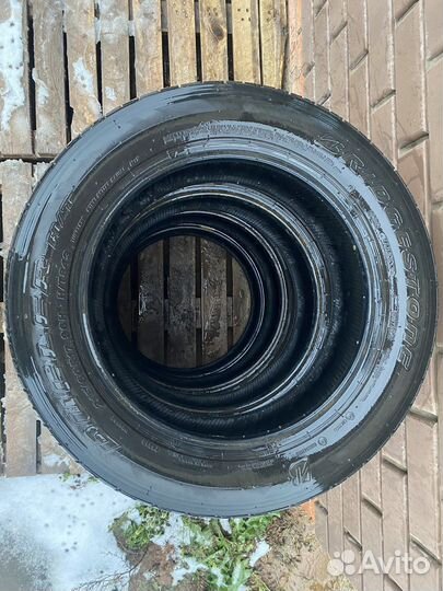 Bridgestone Dueler H/T 843 215/60 R17 96H