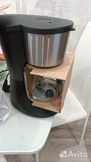 Кофеварка новая