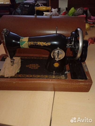 Швейная машинка подольская ручная