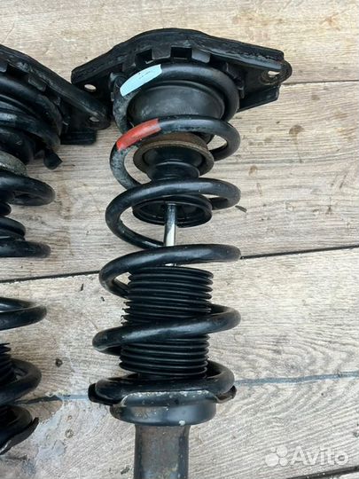 Амортизатор задний Nissan Almera N16 1.5 2004