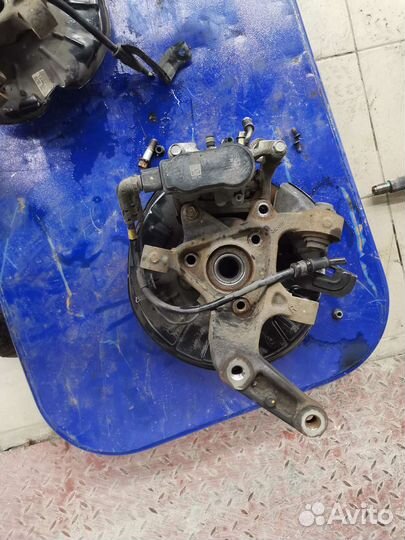 Кулак поворотный задний правый Kia Seltos 1