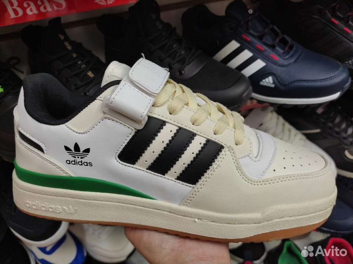 Кроссовки adidas forum