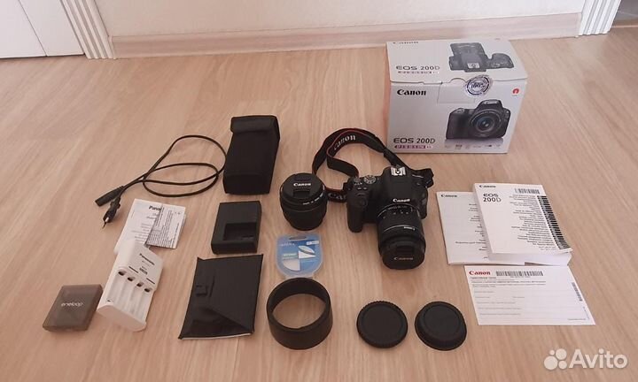 Зеркальный фотоаппарат canon eos 200d 18-55mm stm