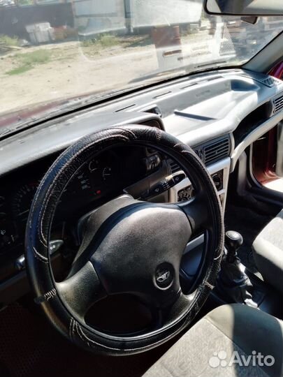 Daewoo Nexia 1.5 МТ, 2005, 215 000 км