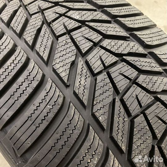 Hankook Winter I'Cept Evo 3 X W330A 315/40 R21 115V