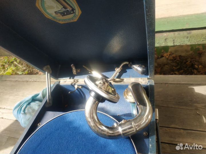 Портативный патефон 1940-1950