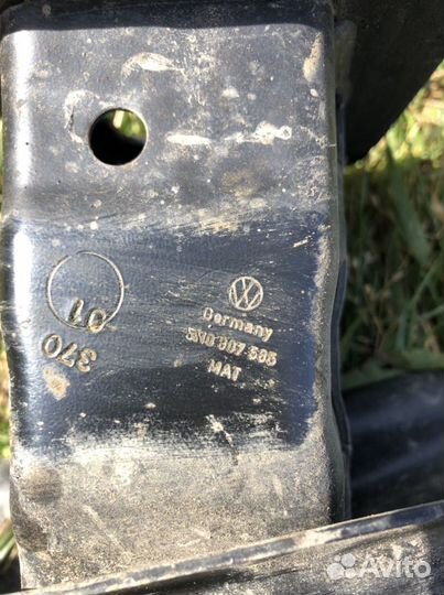 Усилитель заднего бампера фольксваген tiguan