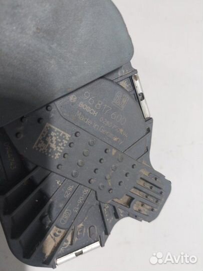 Дроссельная заслонка Chevrolet Cruze седан 1.6