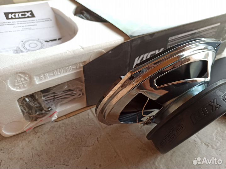 Колонки в авто