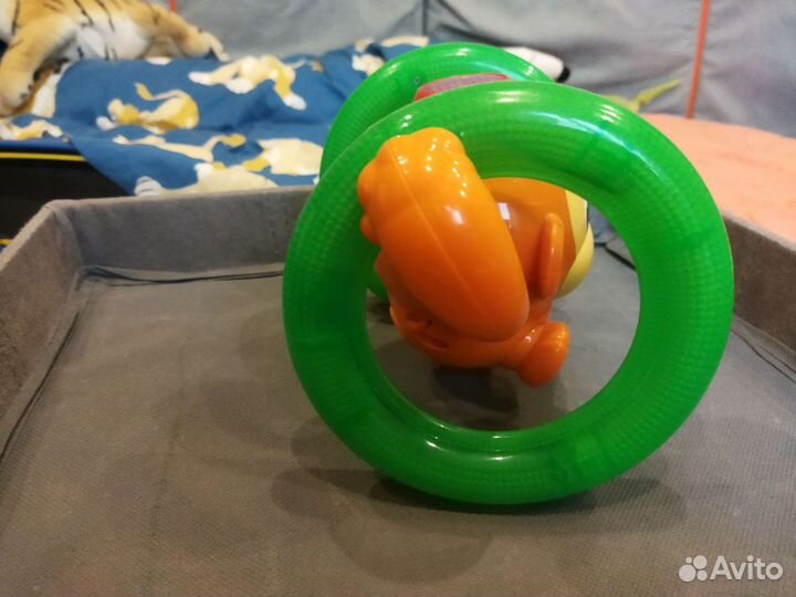 Игрушка Обезьянка на кольцах Bright Starts