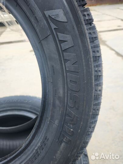 Landsail Ice Star IS37 255/55 R18