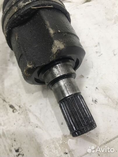 Привод передний левый Hyundai Accent