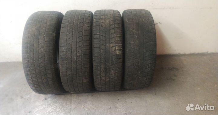 Toyo Observe GSi-5 205/65 R16 95Q